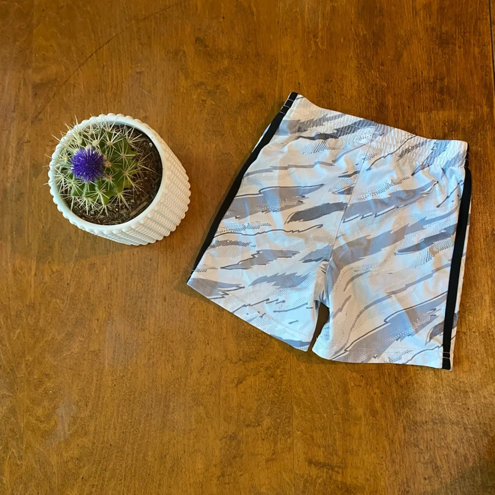adidas Boys 2T Gray Camo Athletic Shorts Mesh Logo Toddler Activewear